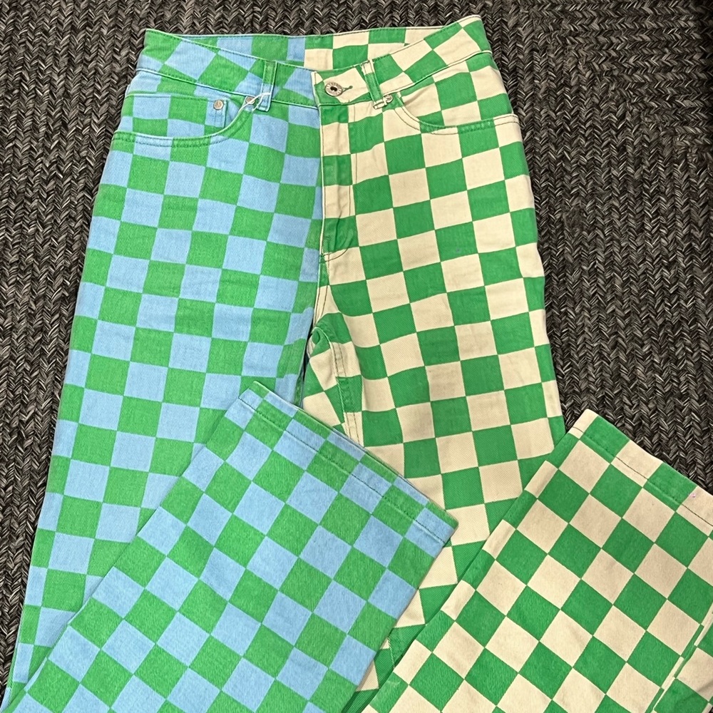 Ragged Checkered Jeans